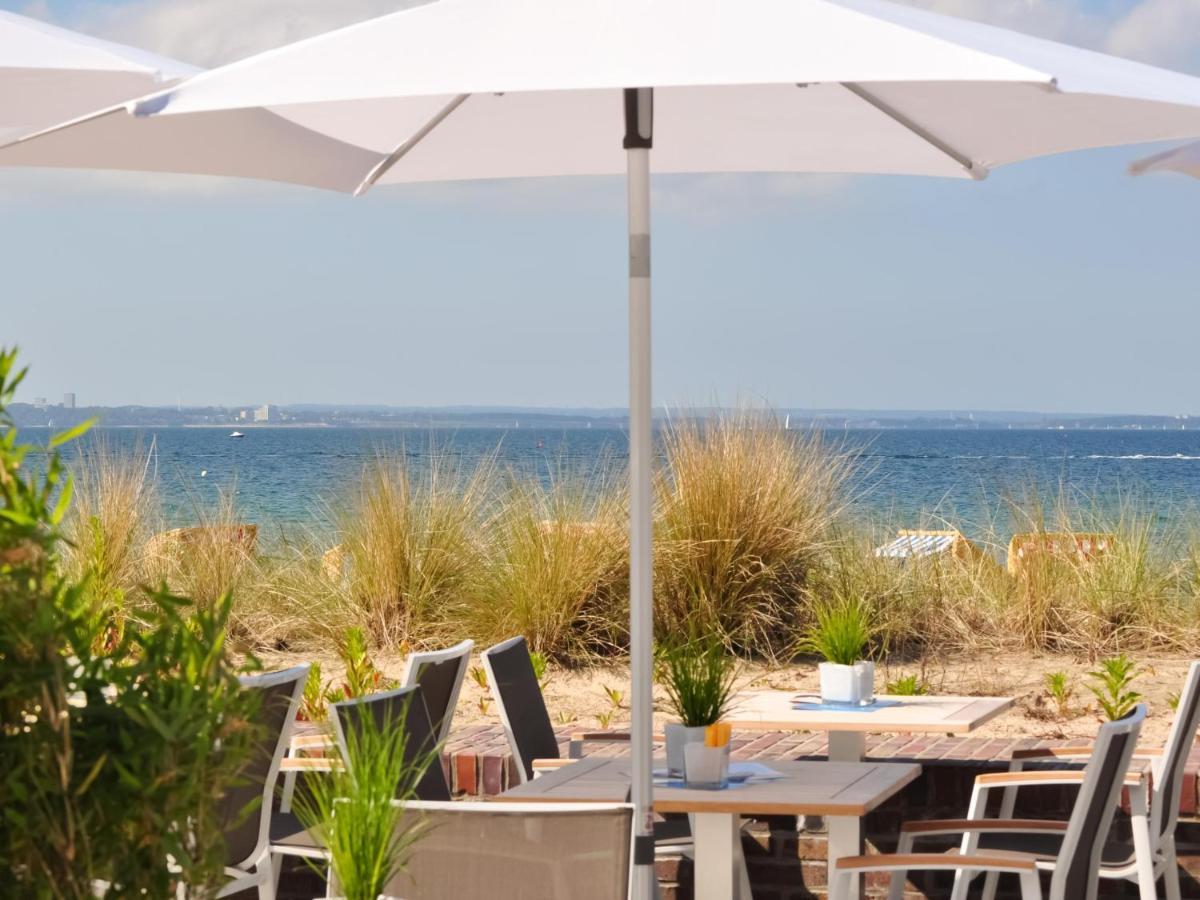 Strandhotel Miramar تيميندورفير ستراند المظهر الخارجي الصورة